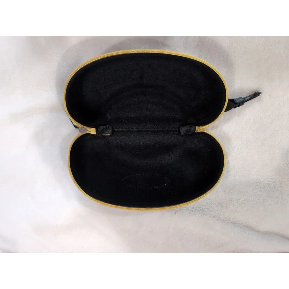 Peppers Eyewear black yellow sunglasses clamshell zippered case lanyard clip